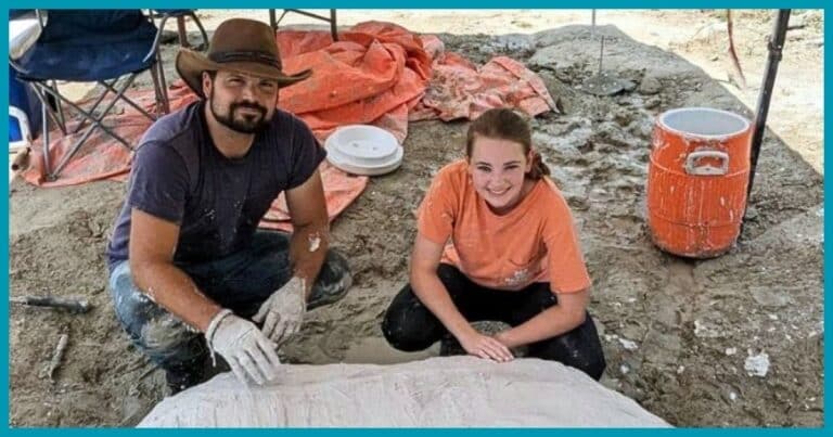 Teen Makes Historic Discovery In Her Own Backyard – She Just Dug Up Something No Human Has Ever Seen