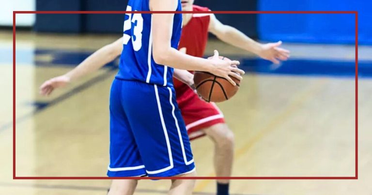 Teen Watches As Opponent Falls On The Court – Seconds Later, He’s Racing To Perform A Miracle