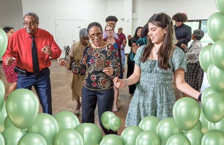 Historic Prom Brings 2 Unlikely Groups Together: Look Who’s Dancing With Who