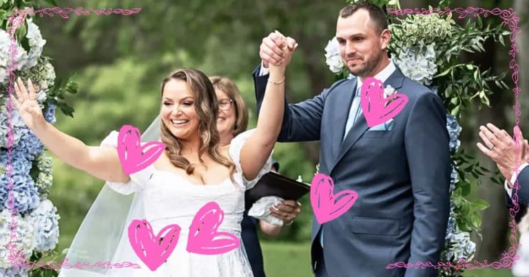 Bride Has 1 Heartwarming Message For Her Dad – These 5 Words Make The Guests Cry